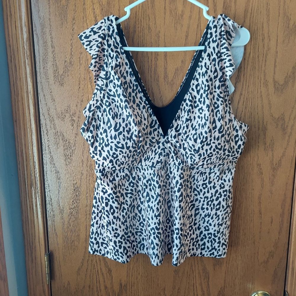 Chic Leopard Print Tankini Top | Ruffle Sleeves V Neck Plus Size 4XL